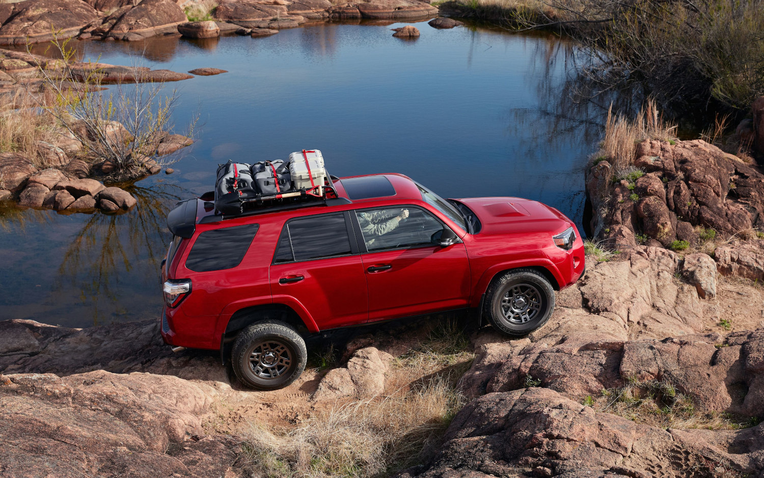 Comparison Toyota RAV4 TRD OffRoad 2020 vs Toyota 4Runner